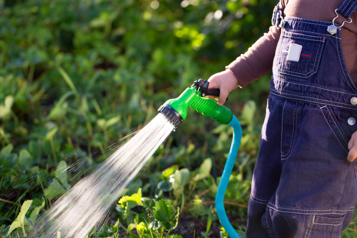 AG-Lite 5/8" x 6' Lead-in Irrigation Hose with 3/4" GHT Fitting, 100% Rubber, Supports Hot and Cold Water