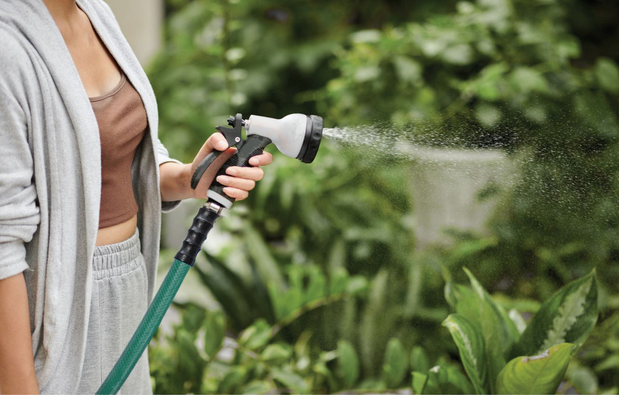 Avagard PVC Water Hose Assembly 5/8" X 15', 3/4" Male and Female GHT Fittings. 500 PSI Burst Rating. Includes Extra Washer and Bend Restrictor. 2 Pack